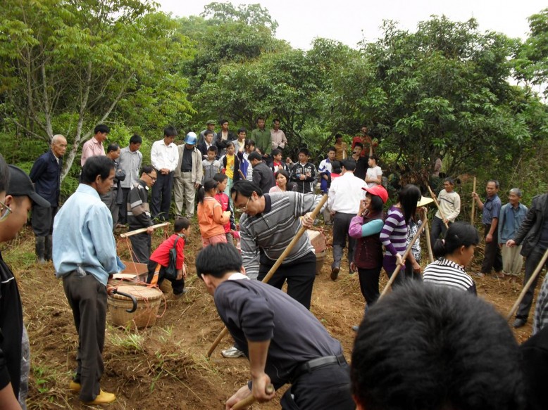 墙壁发霉怎么处理?墙壁发霉正确处理方法‘hth官网入口’(图3) hth官网入口