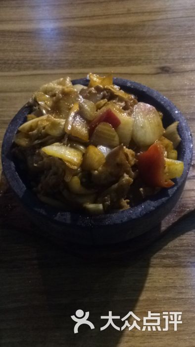 ‘华体会体育hth官方网站’德甲-磁卡传射莱万穆勒连场破门 拜仁3-0创纪录(图2) hth官网入口