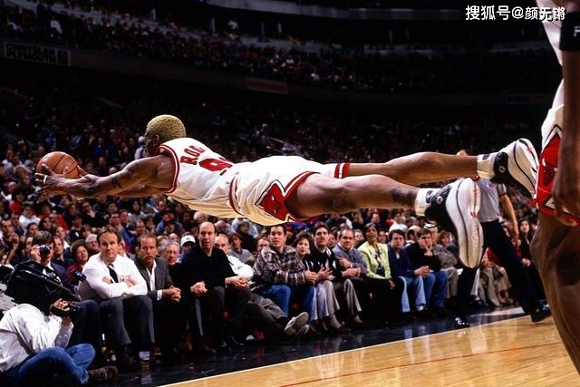 【hth官网入口】
赛季场均从未20+的明星 纳什妖刀在列 这五人组一队啥水平?(图7) 【hth官网入口】
赛季场均从未20+的明星 纳什妖刀在列 这五人组一队啥水平?(图7)