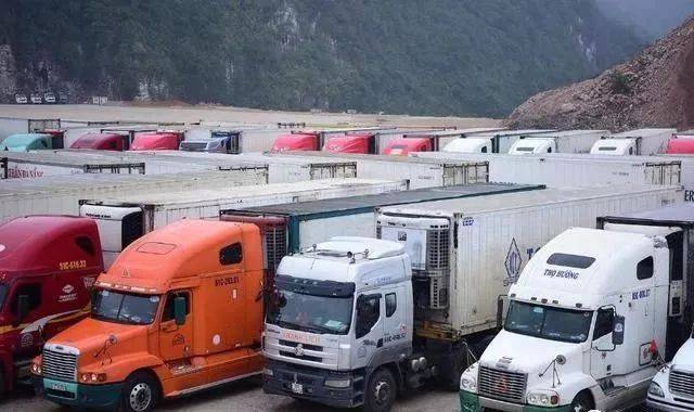 墙面发霉如何处理【hth官网入口】(图2) 华体会体育hth官方网站