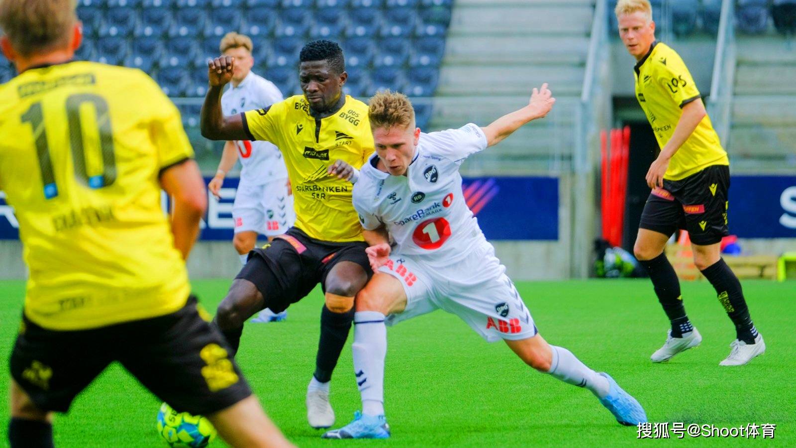 【华体会体育hth官方网站】
挪超 瓦勒伦加VS斯达 瓦勒伦加争欧战席位 斯达求保级主动权(图4)